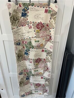Pottery Barn Cream Table Runner Holiday Letters From Santa Cotton/Linen 18x100